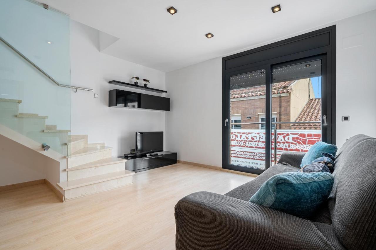 Hauzify I Ponent Apartment *